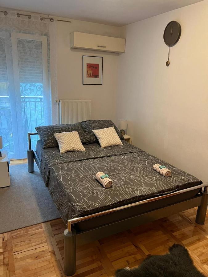 Apartman West - Private Parking Place Zagreb Exterior photo